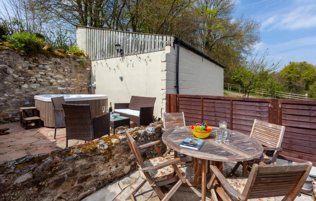 Southcott Farm Cottage Honiton Exterior photo